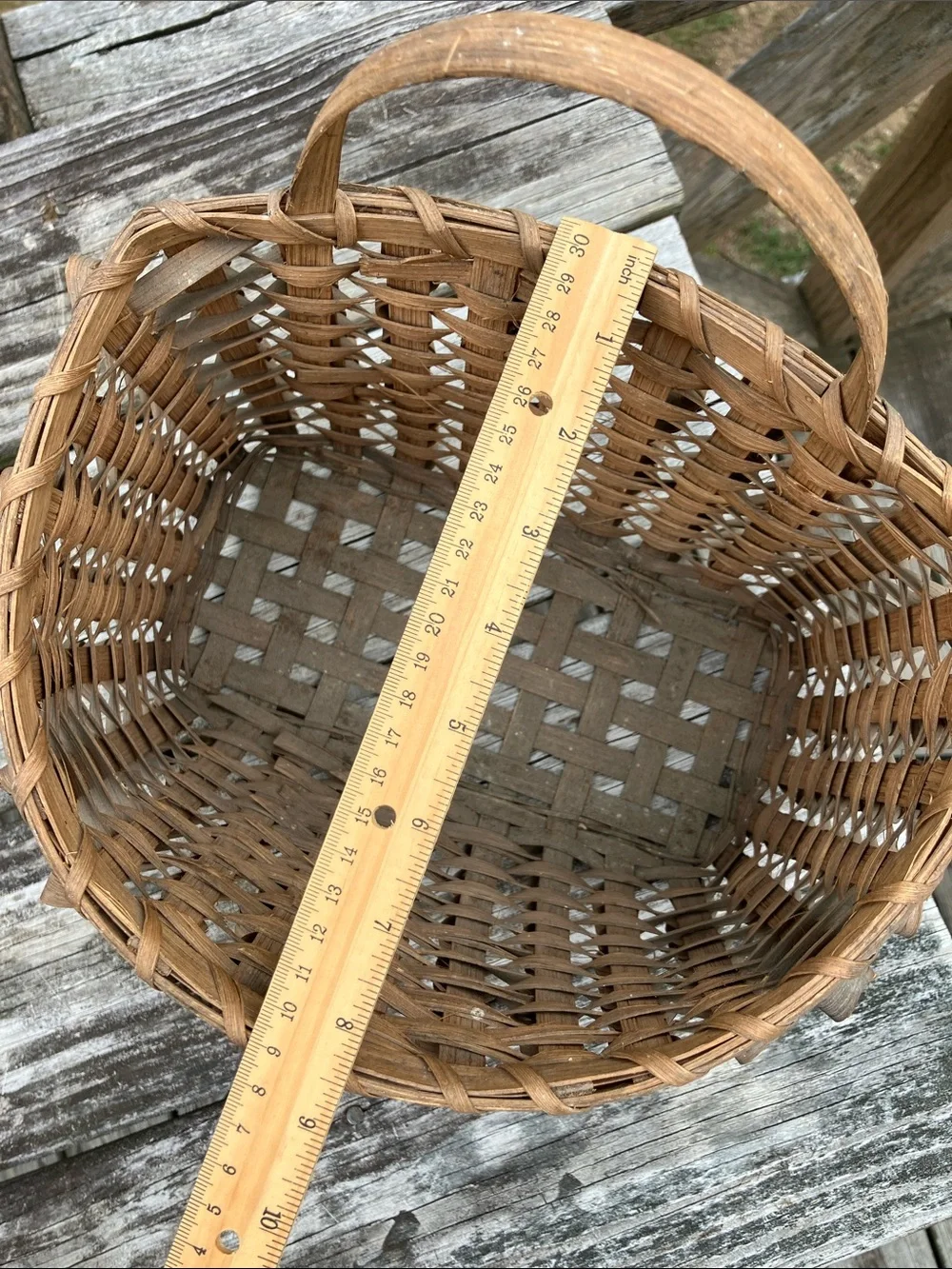 Mid 20th-Century Ash Splint Curly Weave Basket Porcupine Maine